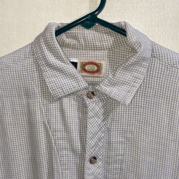 Men’s Large Vintage Banana Republic Button Down Shirt - Picture 4 of 8